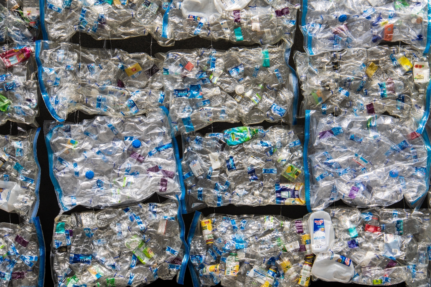 Zásadní omezení plastů: Švédská vláda má akční plán. Přidáme se i my?
