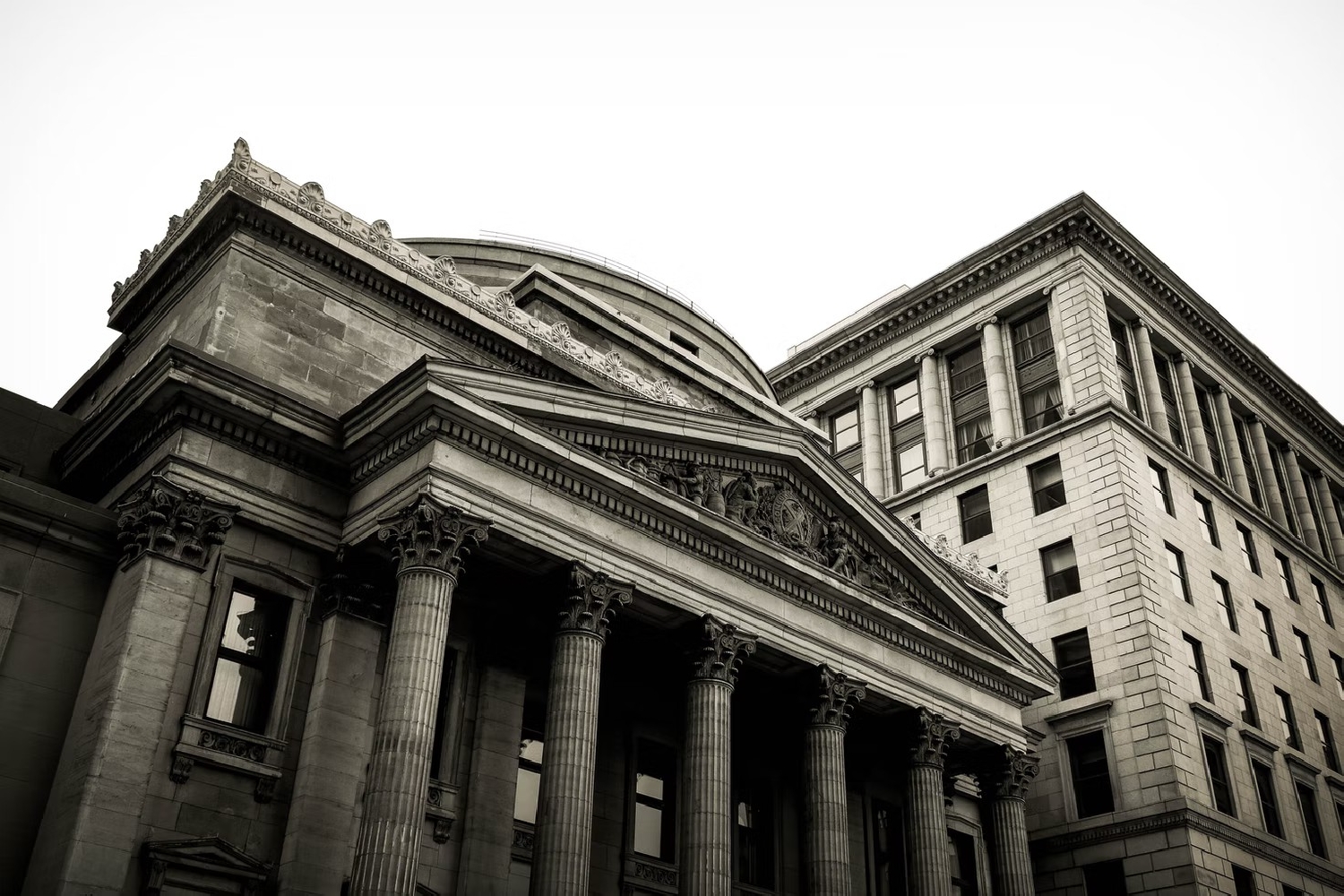 Fed zvýšil úrokové sazby, co to znamená pro trhy?