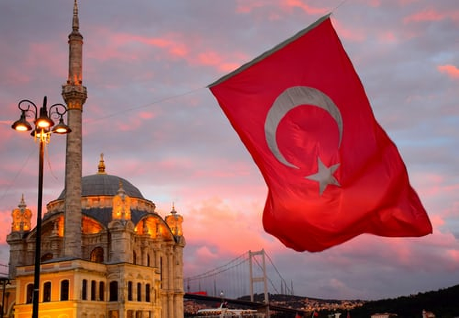 Inflace v Turecku dosahuje téměř 50 %, což je nejvíce za dvě desetiletí