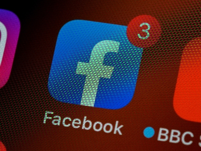 Facebook umožní uživatelům vydělávat na krátkých videích