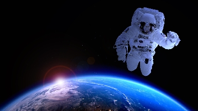 Astronauti se vracejí na Zemi po 200 dnech ve vesmíru