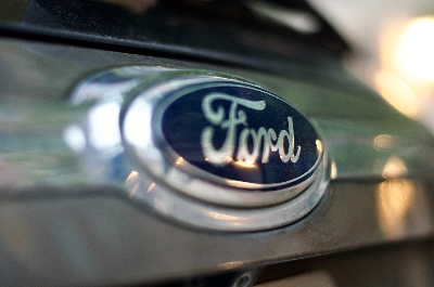 Ford podepisuje pětiletou smlouvu o platbách se společností Stripe