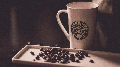 Starbucks rozšiřuje dodávky kávy a služby v Číně prostřednictvím Meituan tie-up